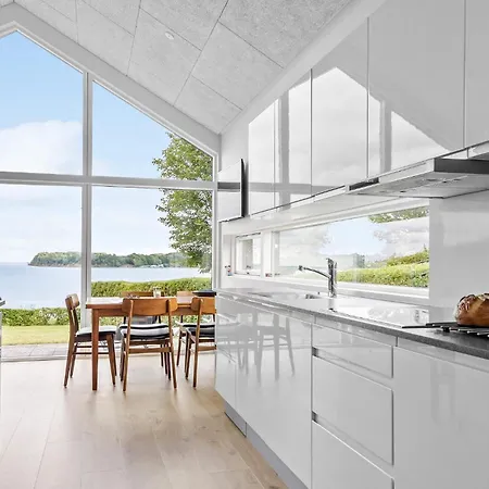 Awesome In Semesterbostad